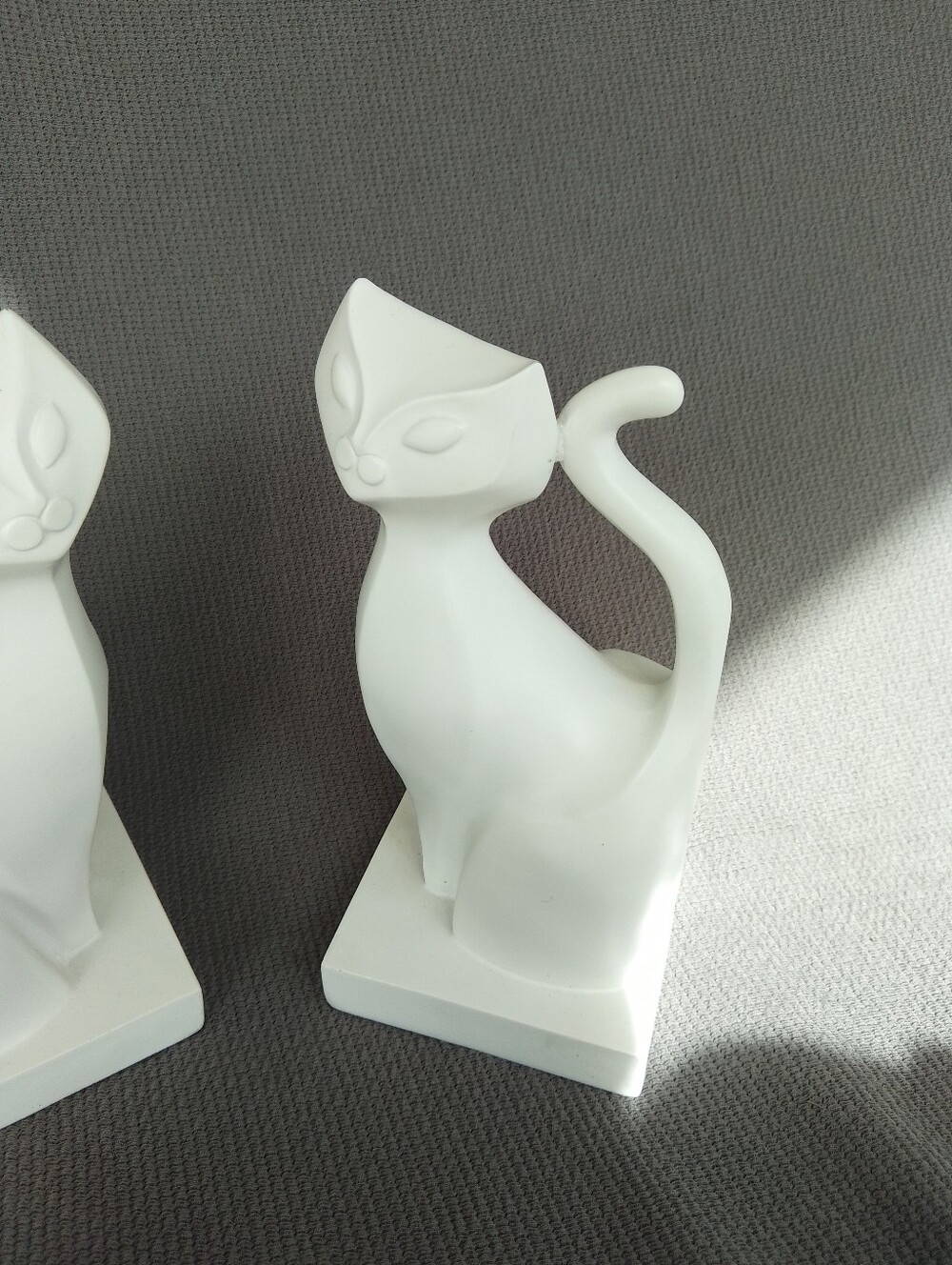 Jonathan Adler Cat Bookends - Picture 4 of 7